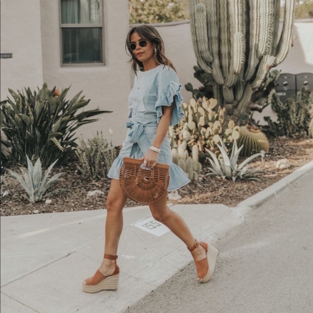 STEVE MADDEN WEDGE SANDALS